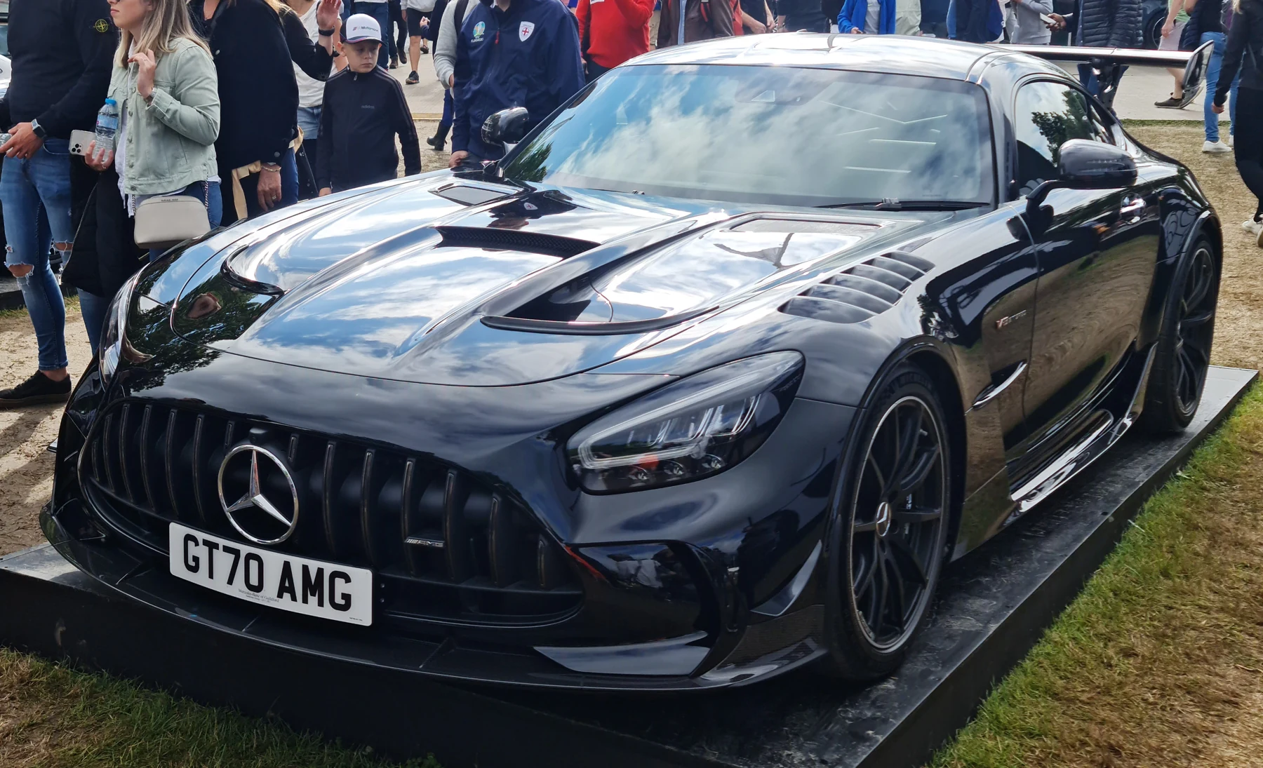 Mercedes-AMG GT Black Series, three-quarter front view