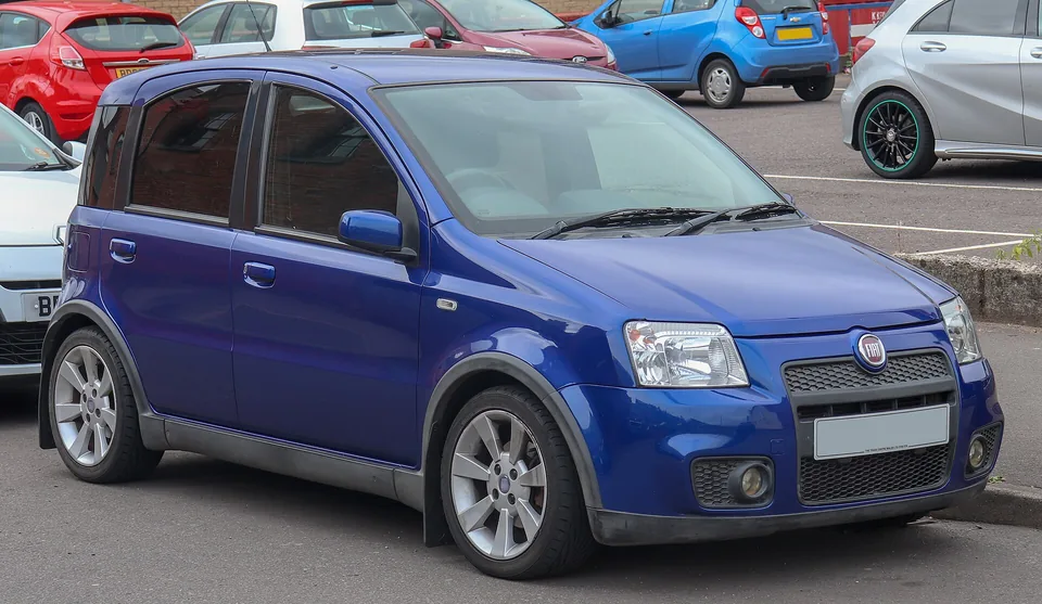 Blue Fiat Panda 100HP, three-quarter front view