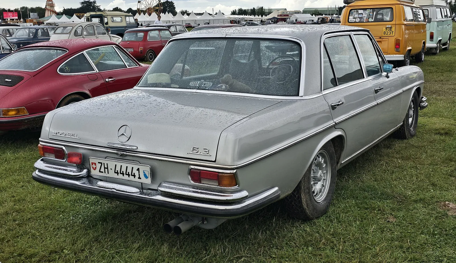 Mercedes-Benz 300 SEL 6.3, front three-quarter view